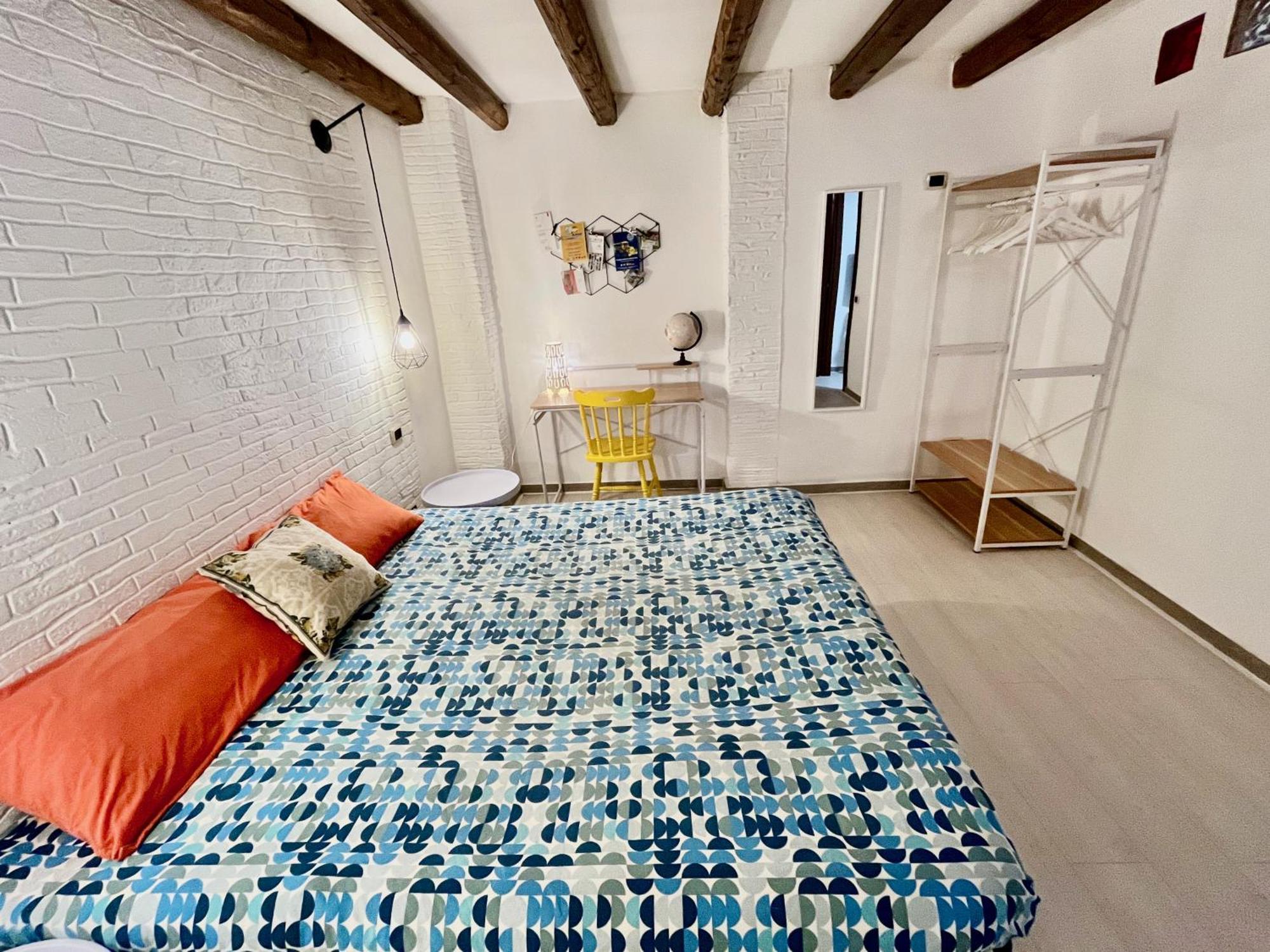 Casa Myrtos Apartment - Palermo — Photos 1